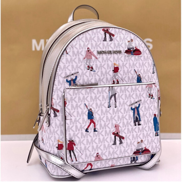 Michael Kors Jet Set Girls Adina
Medium Backpack MK Bright White
Silver